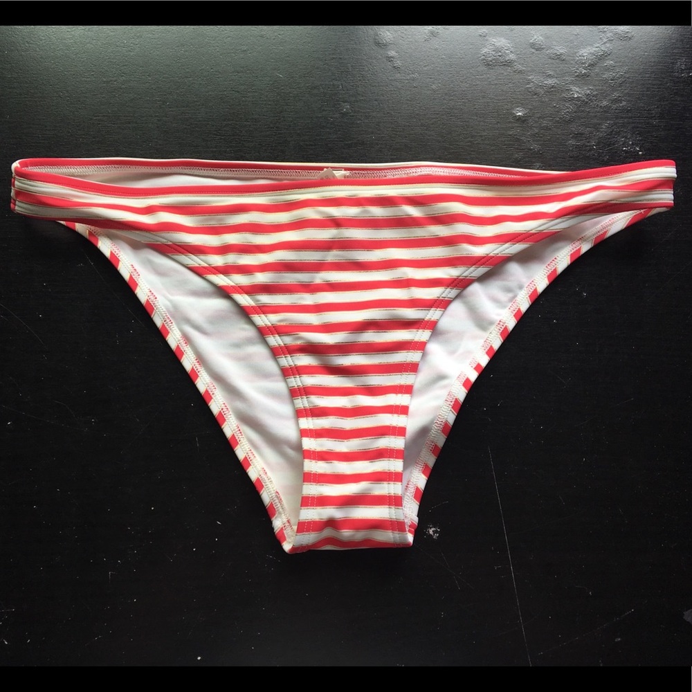 Aerie stripped red, white and gold bottoms
